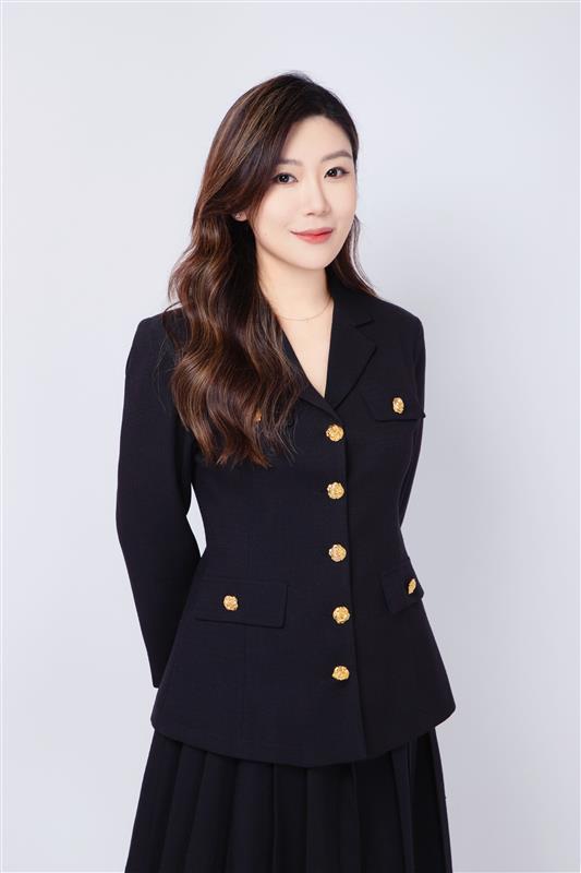 Ms. Vanessa Cheung